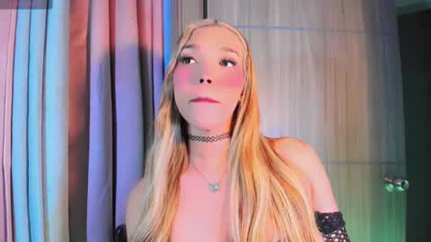 Steisee Reyes online show from 5, 10, 2025