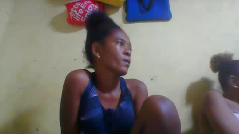 sthela915849 online show from 3, 2, 2026