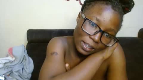 Snapshot of sticklavah chatting on 7, 11, 2025 sticklavah online show from 7, 11, 2025