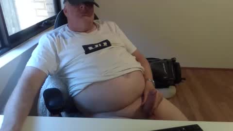 stiffyman55 online show from 27, 10, 2025