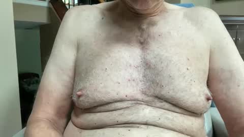 Snapshot of stillbad2 chatting on 29, 10, 2025 Stillbad2 online show from 29, 10, 2025