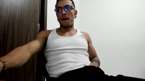 Snapshot of stiven_trainer chatting on 13, 3, 2026 stiven_trainer online show from 13, 3, 2026