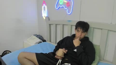 Stiwen online show from 15, 12, 2025