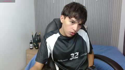 Snapshot of stiwentwink chatting on 28, 3, 2026 Stiwen online show from 28, 3, 2026