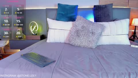 Stone Lee  online show from 11, 12, 2024