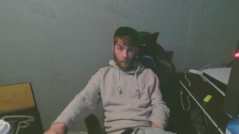 stonedpanda77 online show from 6, 12, 2024