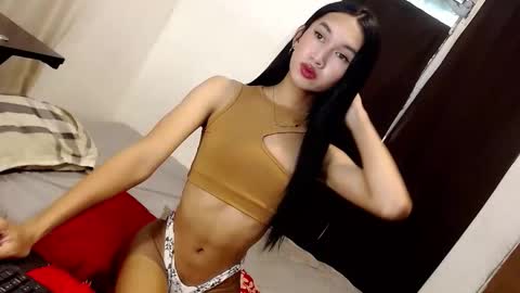 Snapshot of stonehard_sophia chatting on 23, 9, 2025 Cute Sophia online show from 23, 9, 2025