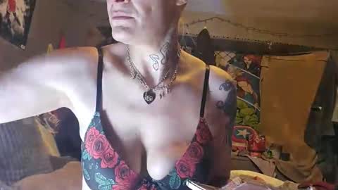 Snapshot of stonehuedown chatting on 21, 12, 2025 stonehuedown online show from 21, 12, 2025