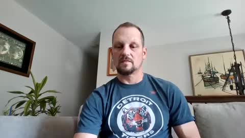 LifestyleMan313 online show from 5, 10, 2025