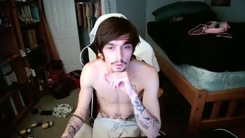 str8whiteboy21 online show from 20, 1, 2025