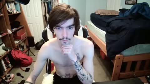 str8whiteboy21 online show from 5, 2, 2025