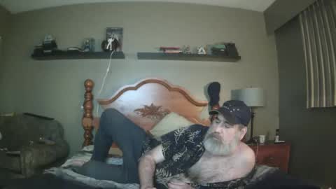 Straightbear4you online show from 21, 2, 2025