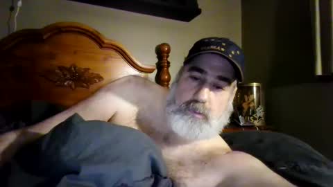 Straightbear4you online show from 19, 9, 2025