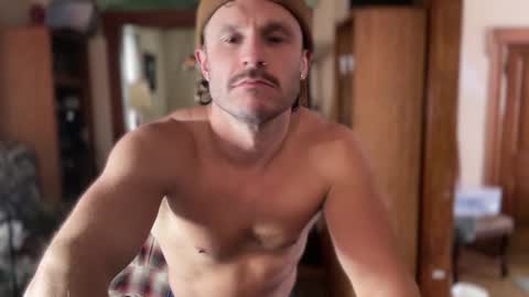 Cowboy Zuhly online show from 16, 12, 2025