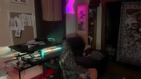 Snapshot of straightishd chatting on 27, 3, 2026 Cowboy Zuhly online show from 27, 3, 2026