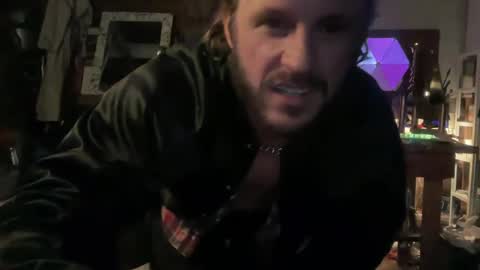 Snapshot of straightishd chatting on 7, 4, 2026 Cowboy Zuhly online show from 7, 4, 2026