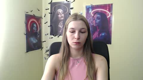 Snapshot of stranger_giirl chatting on 3, 4, 2026 Amalia online show from 3, 4, 2026