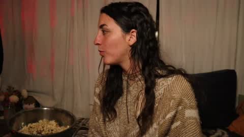 Snapshot of strawberripulp chatting on 28, 1, 2025 Angel Baby online show from 28, 1, 2025