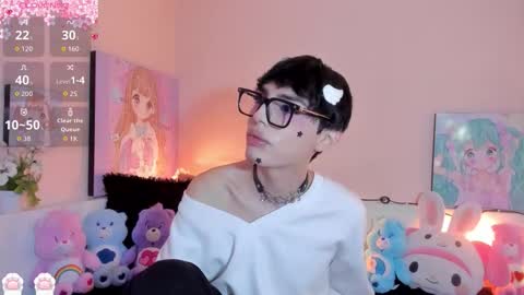 Snapshot of strawberry_kitty_ chatting on 8, 2, 2026 strawberry_kitty_ online show from 8, 2, 2026