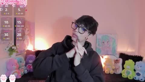 Snapshot of strawberry_kitty_ chatting on 1, 3, 2026 strawberry_kitty_ online show from 1, 3, 2026