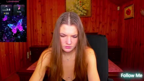 Snapshot of strawberrylux chatting on 11, 12, 2024 Strawberrylux online show from 11, 12, 2024