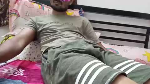 strip_couple_love1 online show from 17, 11, 2025