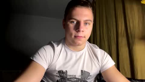 Snapshot of strong_baby chatting on 13, 11, 2025 Strong Baby online show from 13, 11, 2025