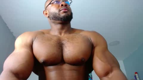 strong_george1 online show from 11, 12, 2024