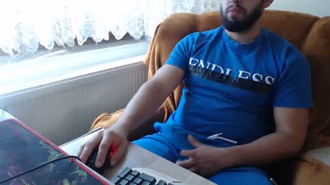 Snapshot of strongcoffee10 chatting on 22, 9, 2025 StrongCoffee online show from 22, 9, 2025