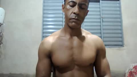 strongdaddyfantastic online show from 12, 3, 2026