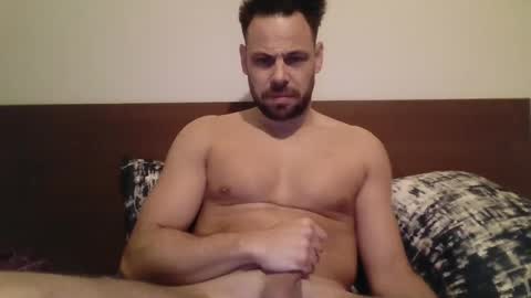 Snapshot of strongfitguy chatting on 19, 1, 2025 Handsome guy online show from 19, 1, 2025