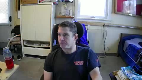 Snapshot of stturbo chatting on 2, 12, 2025 stturbo online show from 2, 12, 2025