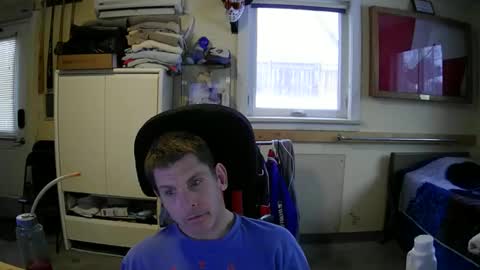 Snapshot of stturbo chatting on 17, 12, 2025 stturbo online show from 17, 12, 2025