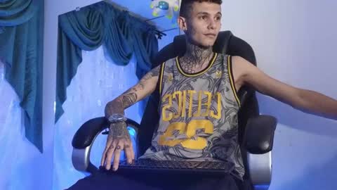 stuart_boy_ online show from 15, 2, 2025