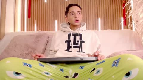 STUART online show from 2, 2, 2026