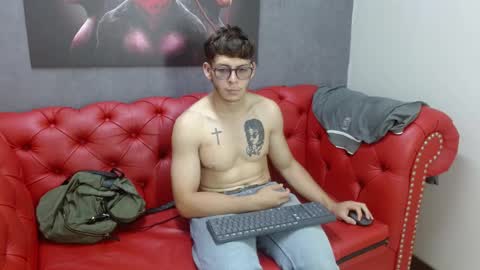 stuart_white online show from 13, 9, 2025