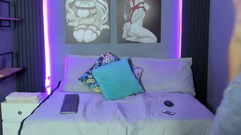 stuart_white online show from 28, 9, 2025