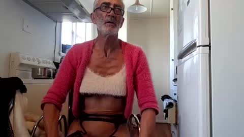 stugo1964 online show from 3, 1, 2025