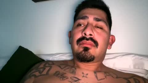 Snapshot of stylezg805 chatting on 4, 10, 2025 stylezg805 online show from 4, 10, 2025