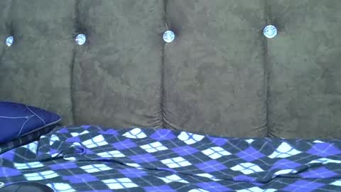 submissive_slut001 online show from 28, 12, 2024