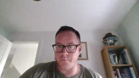 Snapshot of subpig84 chatting on 13, 3, 2026 Sub Male online show from 13, 3, 2026