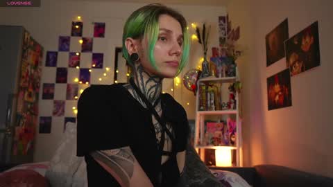 succubus_66 online show from 3, 1, 2025