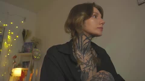 succubus_66 online show from 5, 3, 2026