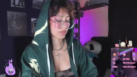 Snapshot of succubus_girl_ chatting on 19, 2, 2026 Alexy online show from 19, 2, 2026