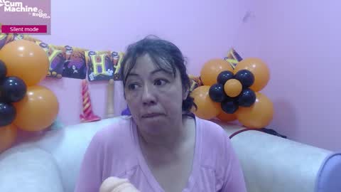 Snapshot of sucker_drool chatting on 13, 10, 2025 Sucky online show from 13, 10, 2025