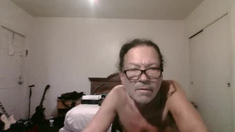 Snapshot of suckfucksuck69 chatting on 27, 10, 2025 suckfucksuck69 online show from 27, 10, 2025