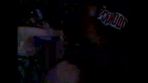 Snapshot of suckmy94me chatting on 11, 10, 2025 suckmy94me online show from 11, 10, 2025