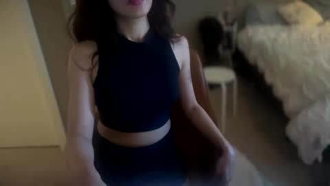 Snapshot of suckmythong410104 chatting on 27, 2, 2025 SaraSabeen online show from 27, 2, 2025