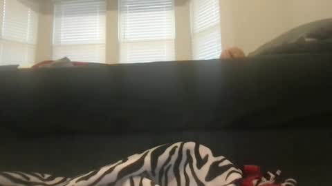 Snapshot of suckonthis318 chatting on 2, 3, 2025 suckonthis318 online show from 2, 3, 2025