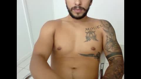 Snapshot of suetsemsay chatting on 24, 1, 2025 suetsemsay online show from 24, 1, 2025